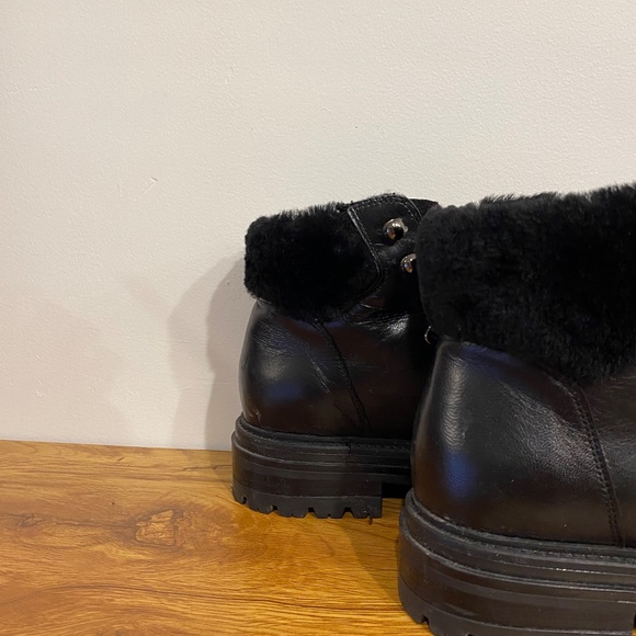 Elena Solano Black Faux Fur Lace Up Booties - Picture 7 of 8